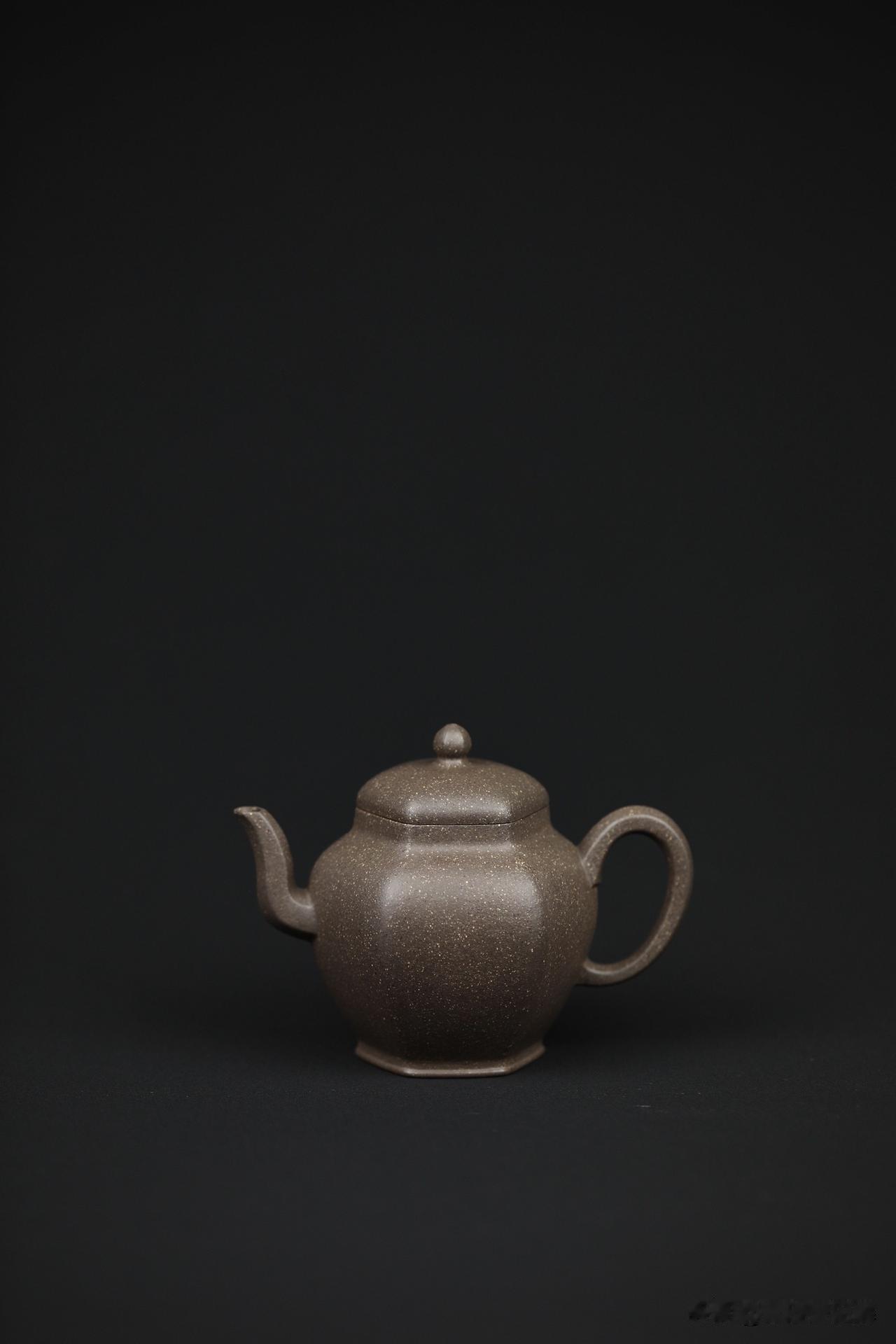 六方宫灯｜超薄胎｜整壶74克｜全手工｜实力派作品
原矿青段｜容量160c