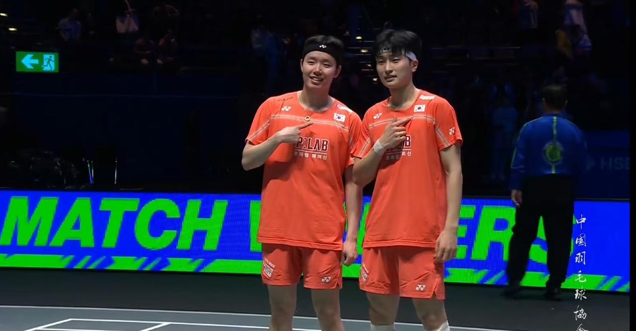 姜还是老的辣[吃瓜群众]，
徐金打得游刃有余，又进决赛了，
刚刚，徐承宰/金元昊