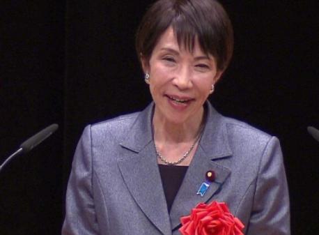 2月6日，日本时评专家远藤誉总结说：“我发现一个问题，在G7国家中，只有日本对中