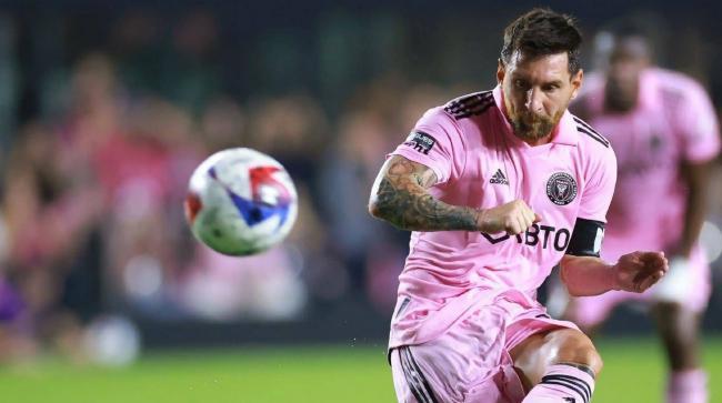 北京时间11月11日，《每日邮报》报道：尽管迈阿密国际在美职联首轮的比赛中不敌亚