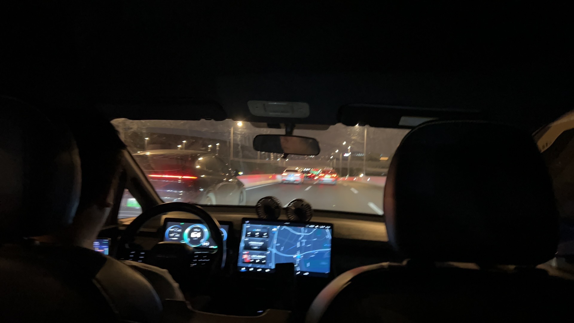 继续赶路中…… ​​​