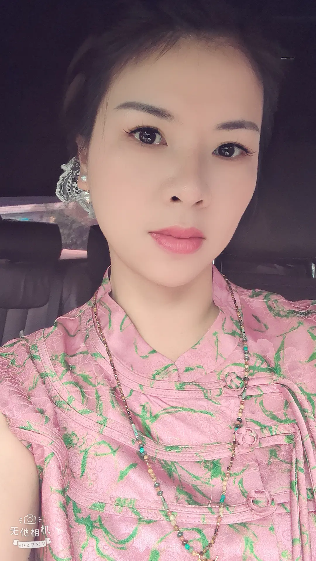 40了，很喜欢现在的自己、自由洒脱看淡一切、健康最重要其它都会一笑而过[玫瑰]