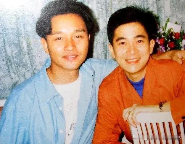 丹尼的一些合影💜