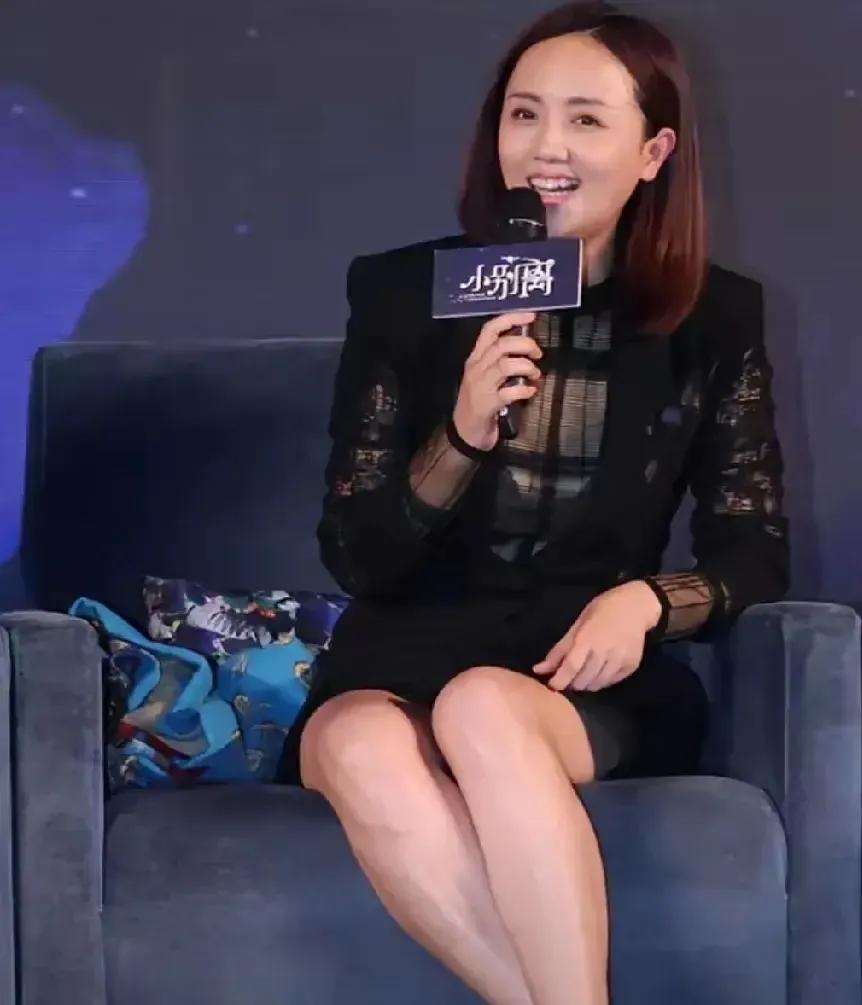 一场突如其来的噩耗，让演员朱媛媛的生命定格。她才16岁的女儿辛芯仪，突然之间就没