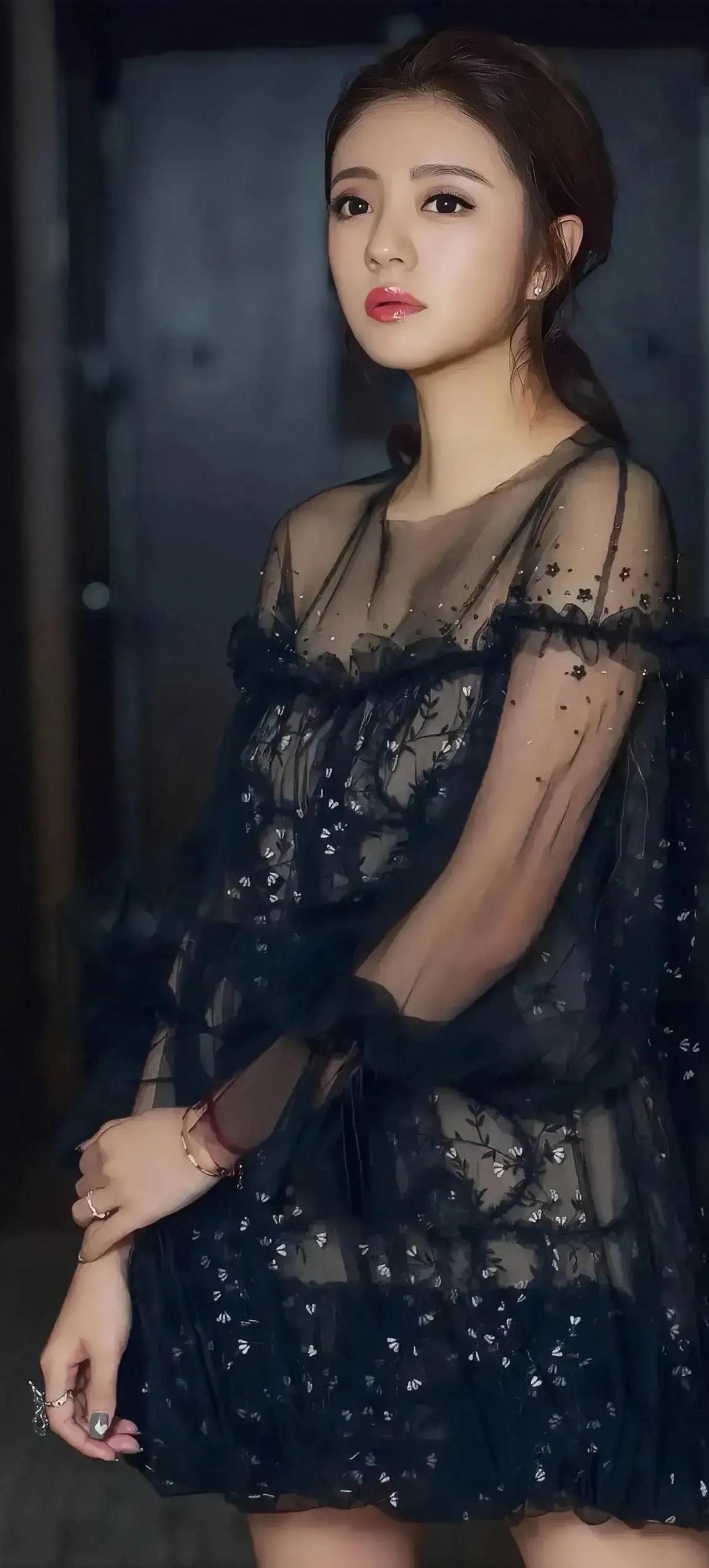 #惊艳女神# #女明星谁最美# #明星美图#