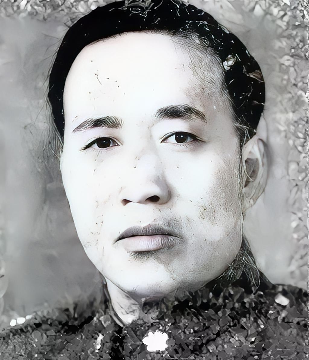 1940年，刘昌义被日军包围，他率残部向日军投降，当了一个大汉奸。一年后，他率部