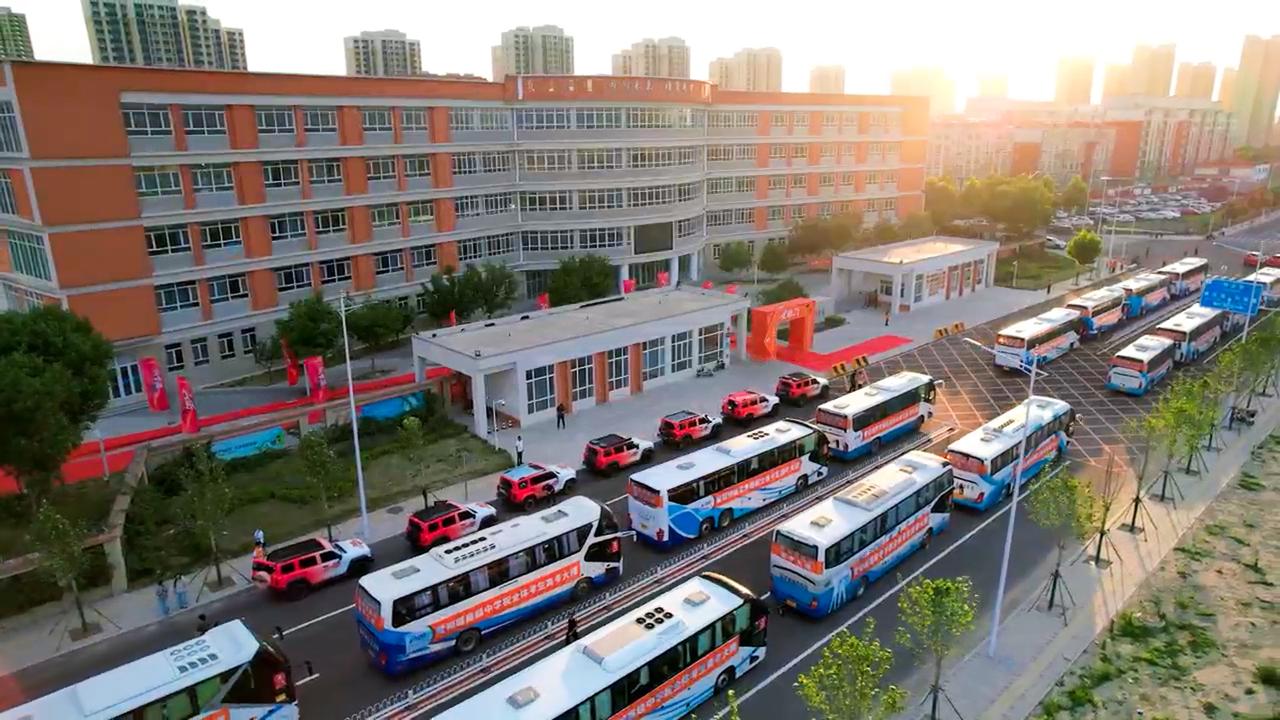 怪不得长城一直备受保定本土人好评？

每年高考，长城的护航车队，都会如约而至，确