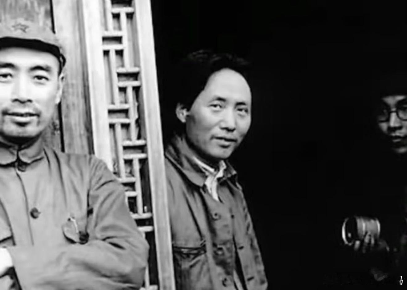 其实我对《伟大的长征》预告里于和伟老师的主席扮相总体来说还是满意的。大家都知道长