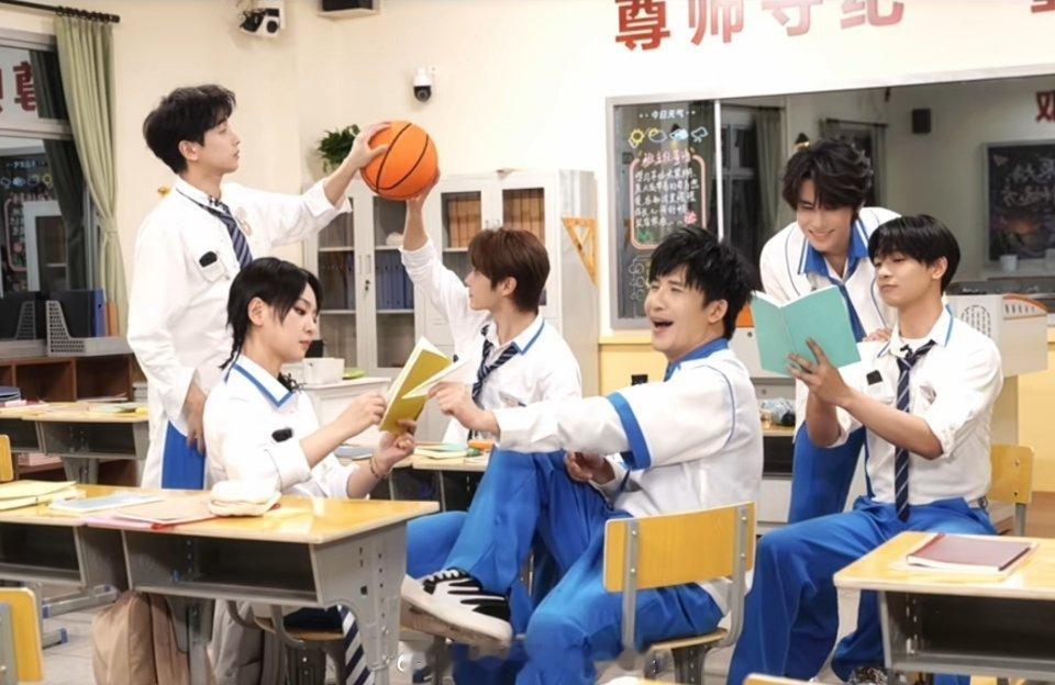 密室大逃脱 校园副本