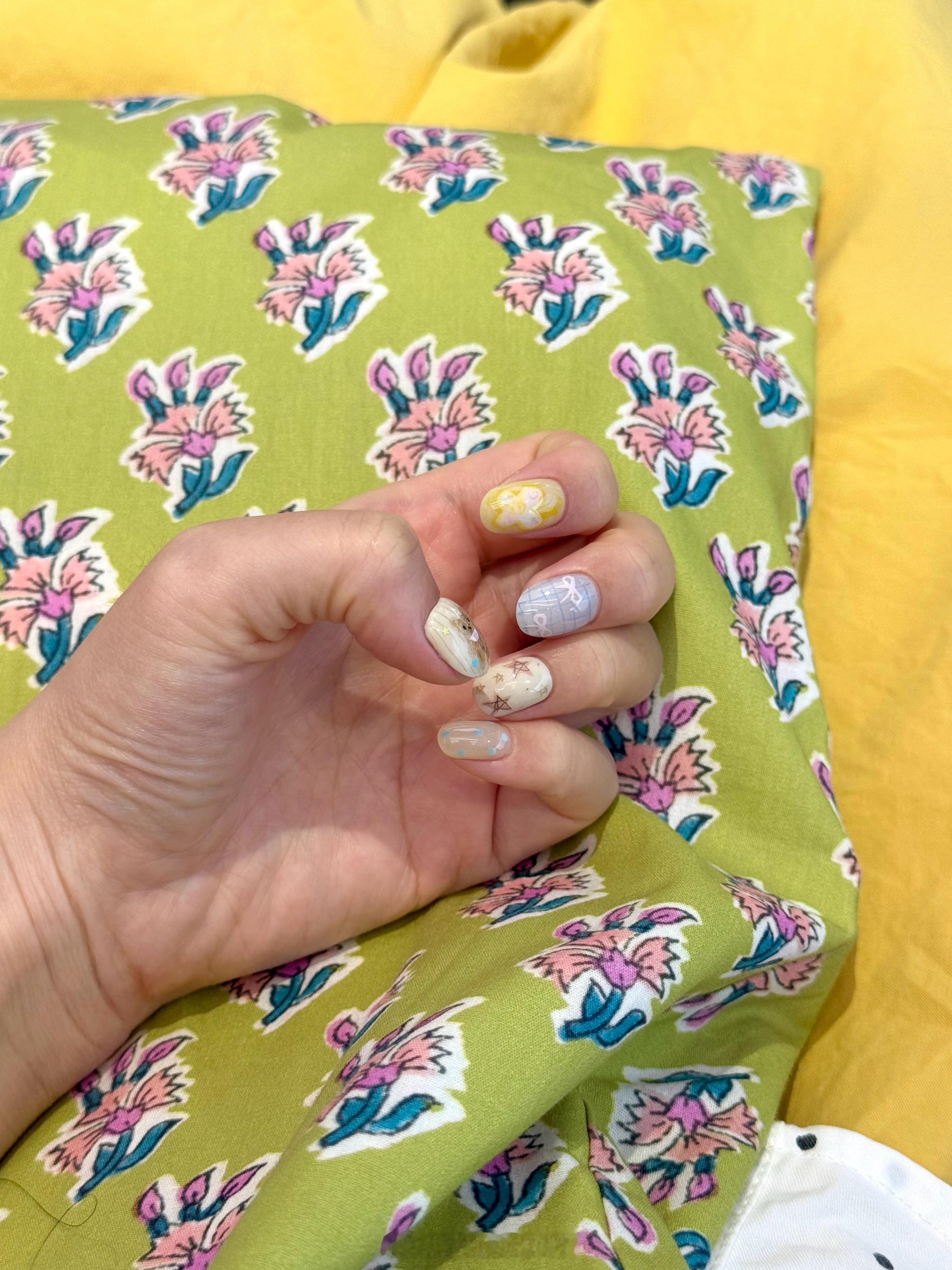 人类更新计划之💇🏻♀️and💅🏻夏日的黄色系💛 