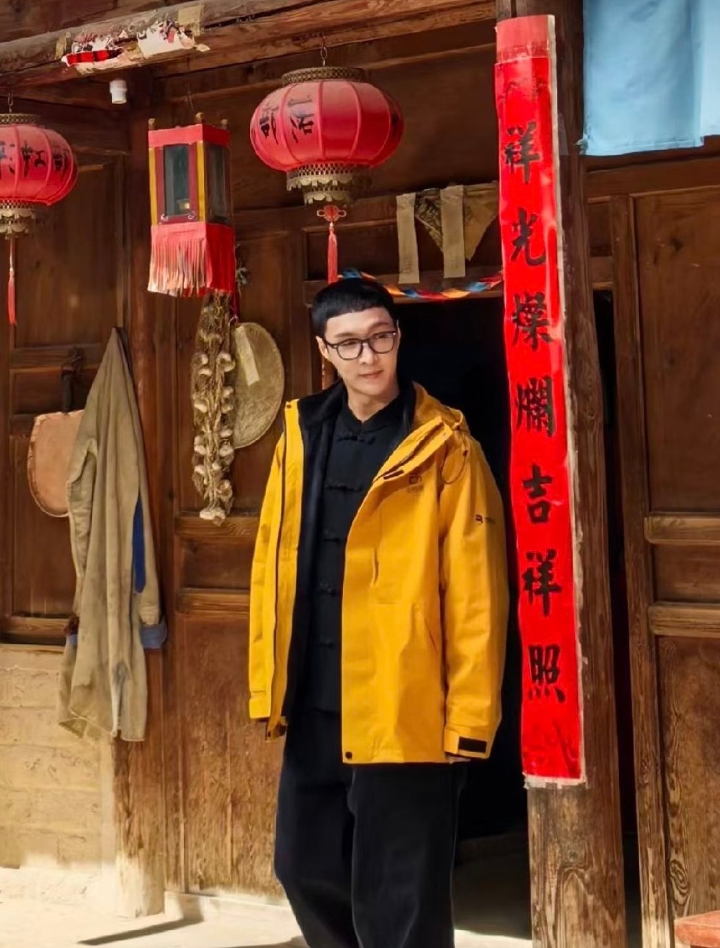 祥光灿烂吉祥照哈哈哈哈哈哈 ​​​