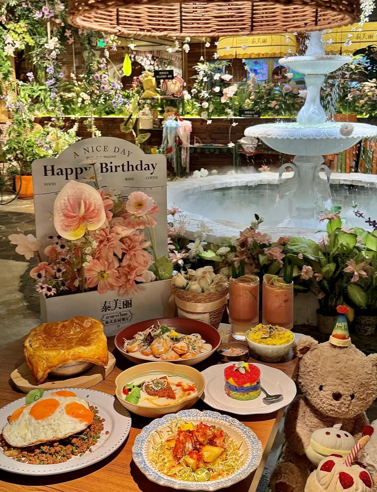 广州最美的莫奈花园餐厅！！！！好浪漫💕
藏在石牌桥的泰式花园餐厅，真的有被美到