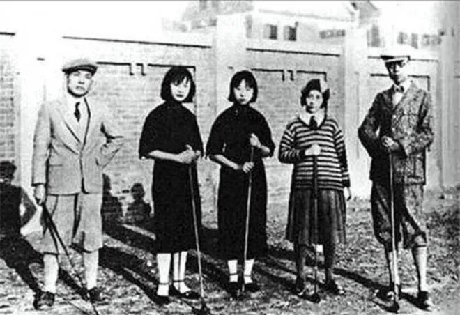 溥仪应该是中国历史上最幸福的末代皇帝了，三岁登基为帝，六岁被迫退位。他退位后不仅