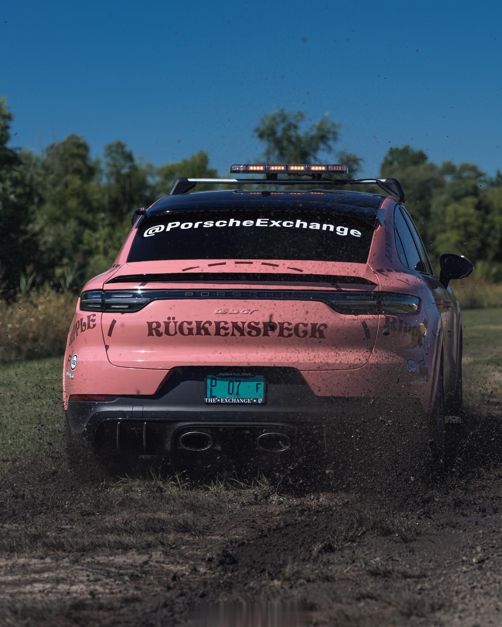 粉🐷中的战斗🐷保时捷Cayenne Turbo GT[色][色][色] ​​