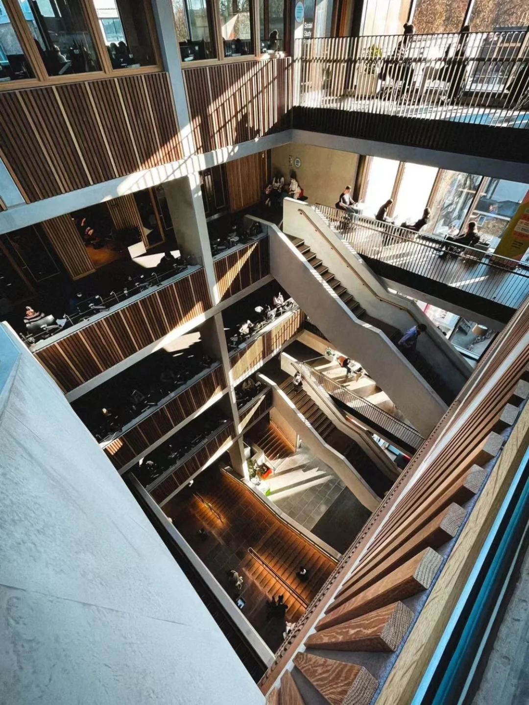 英国留学｜💰300+ 地铁直达 UCL 的民宿！