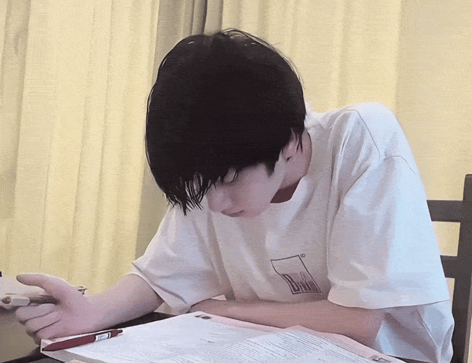 严浩翔期末周陪学🧐和严浩翔一起奔向2026