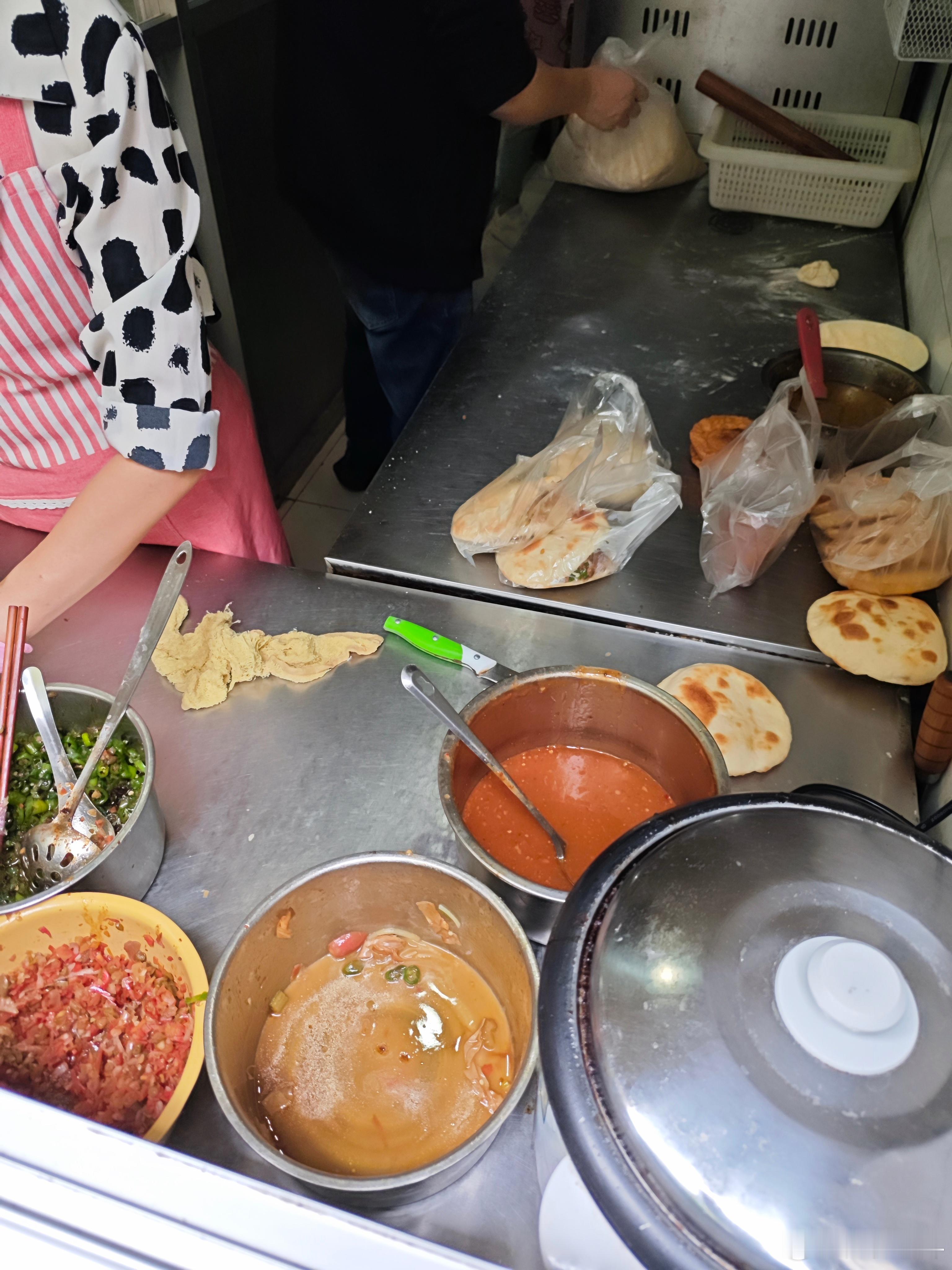 早饭是真便宜啊，油滋和蒸面[干饭人]  ​​​