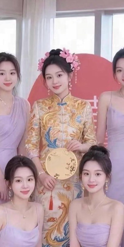 闺蜜团，除了新娘其他人也是傻傻分不清啊 