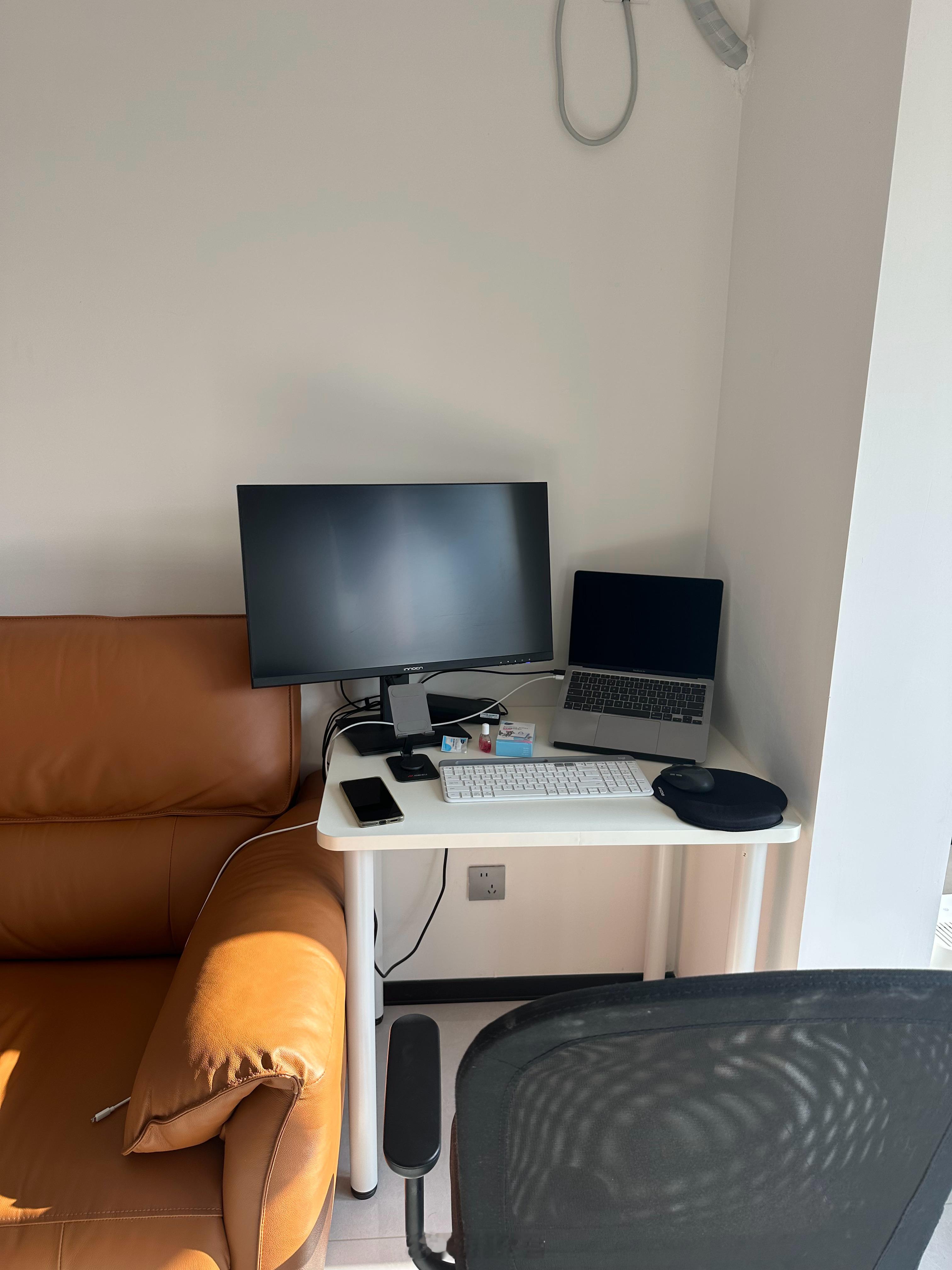 n年前总想买一台高配置电脑，打游戏不卡，自从有钱买电脑打游戏了，又不想买了，没有