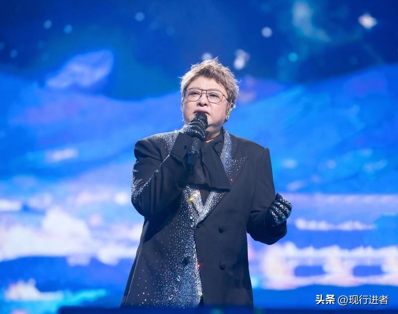 韩红因一句“走到哪，哪就是她的老家”陷入舆论漩涡实在令人不解。这位用脚步丈量公益