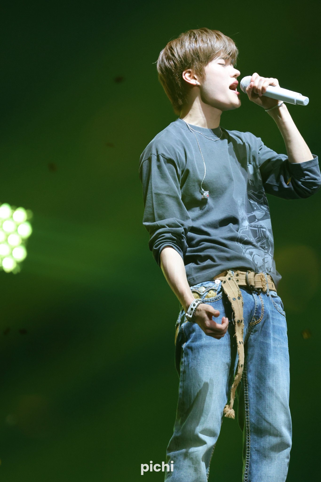 wzx有种永远别发李炤熙单人抖，我就当李炤熙彻底退团了，椅曲只是随便feat一下