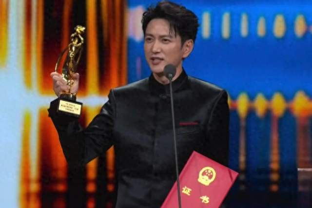 知否长柏终登顶！王仁君摘飞天视帝，发言格局太绝了