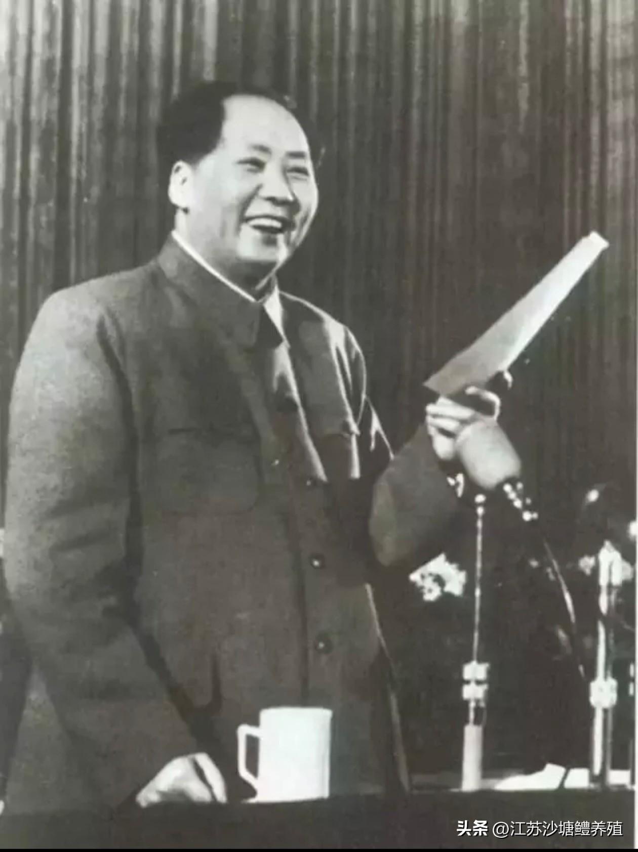 纸上的东西并不等于现实的东西。
事实证明，
要把它变成现实的东西，
还要经过很大