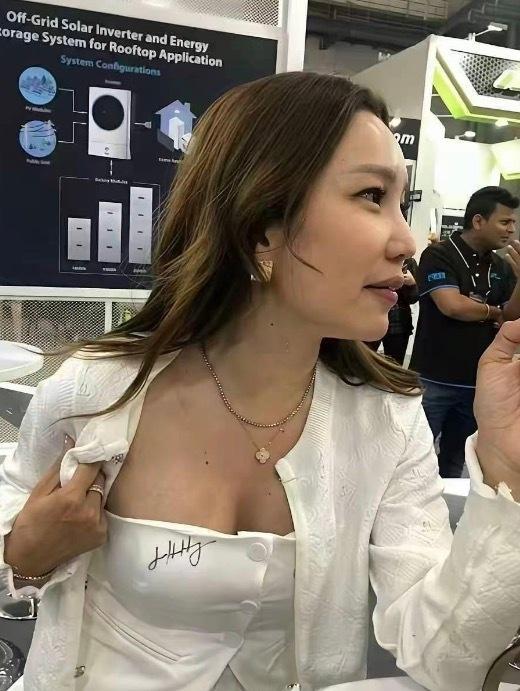 一个愿打，一个愿挨…… 