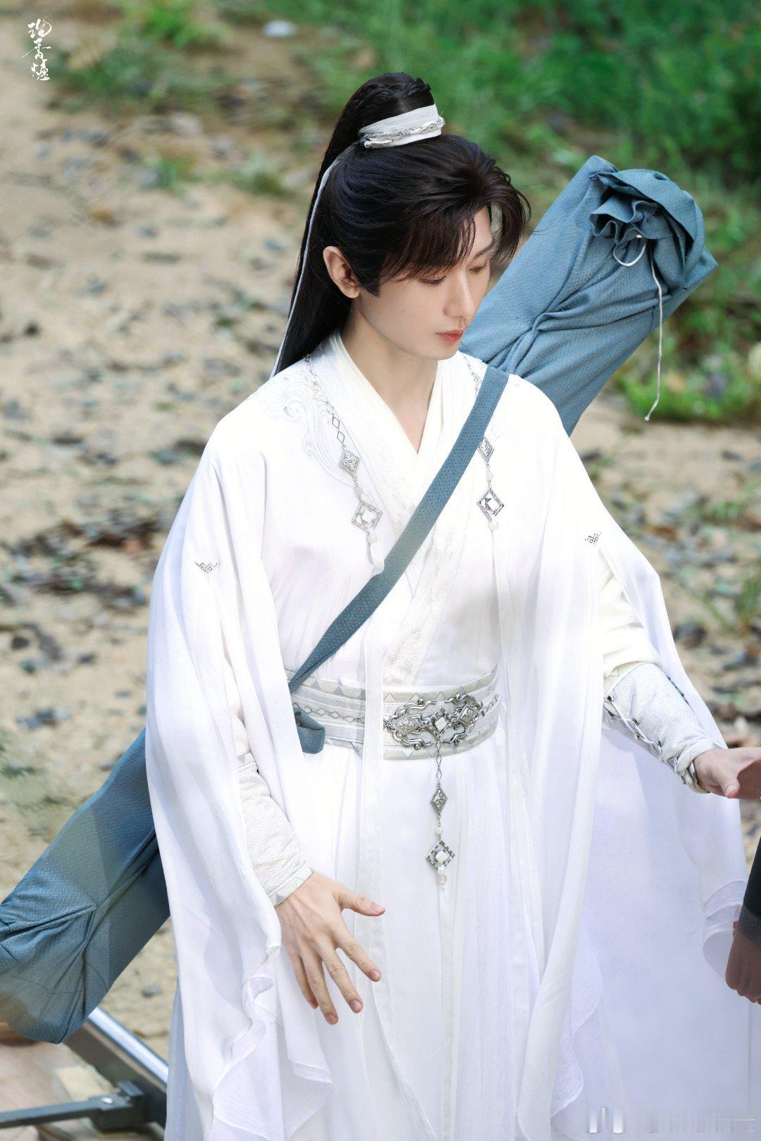 电视剧赴山海成毅赴山海cy成毅萧秋水李沉舟肖明明成毅你在喧嚣名利场中，始终保持着