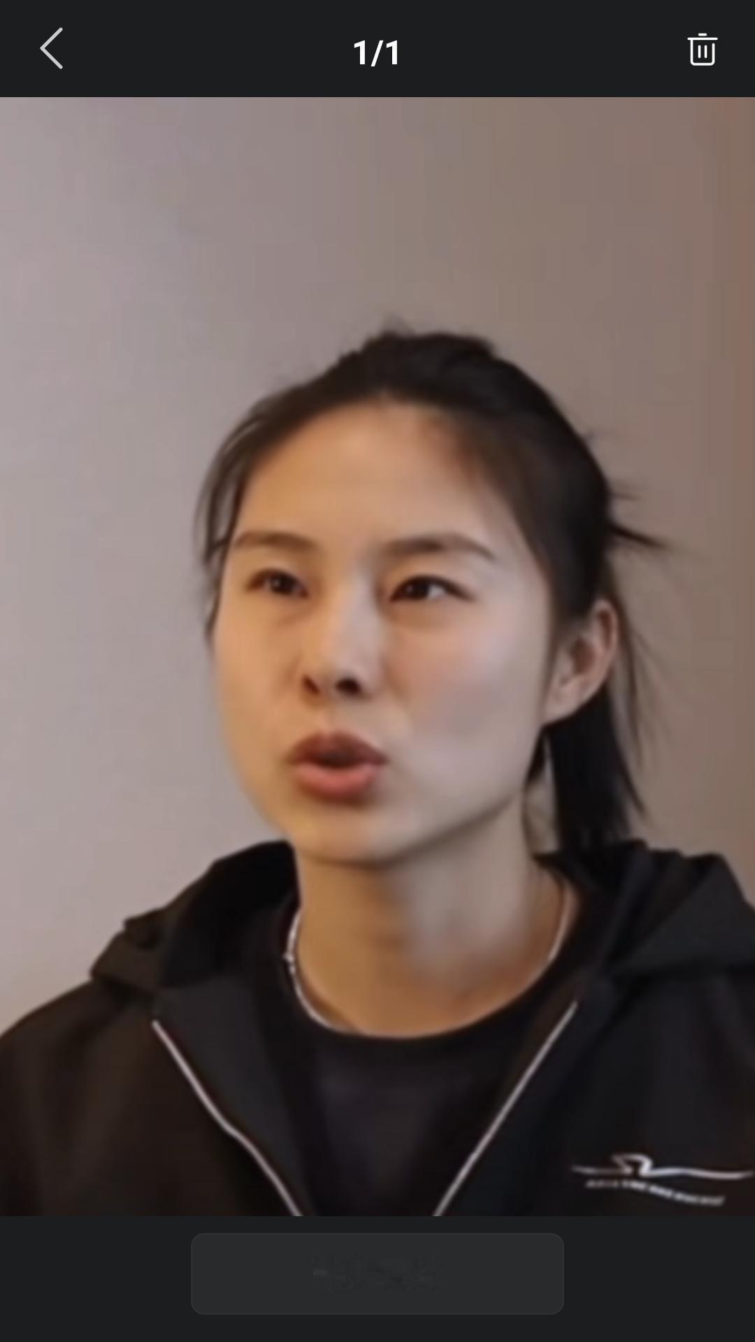【中国女篮名将王思雨接受媒体采访，坦言祖国荣誉至高无上，为国出征义不容辞。】王思