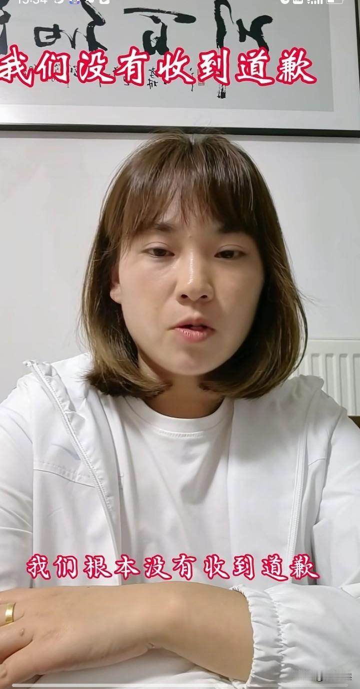 “续面事件”再起波澜，男老板糟心透了。不是因为他被网友骂惨了，也不是因为他的店倒