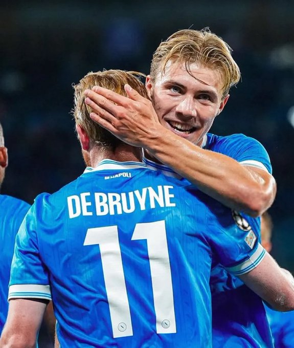 德布劳内谈霍伊伦他有潜力成为顶尖球员，他具备优秀的素质。“他在曼联的日子不好过，