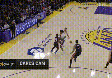 又乱扔[doge]热火vs湖人 ​​​