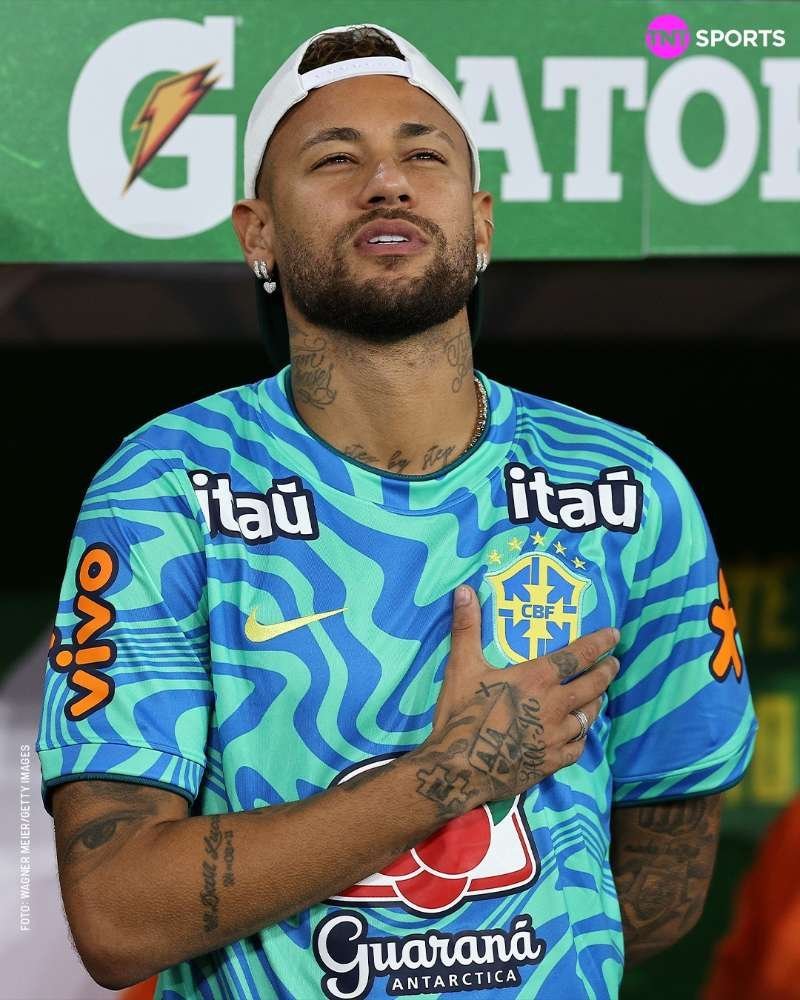 neymar 四年一届世界杯 经典活动挂国旗又来了！作为微博【点亮国旗】活动特邀