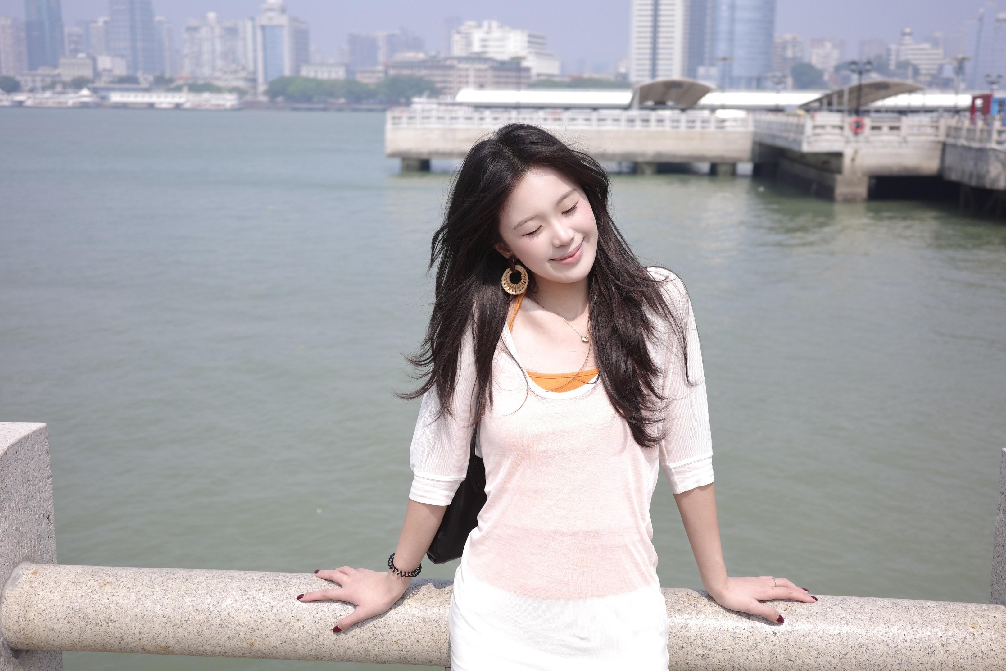 如果有多一張船票你會不會同我一齊走