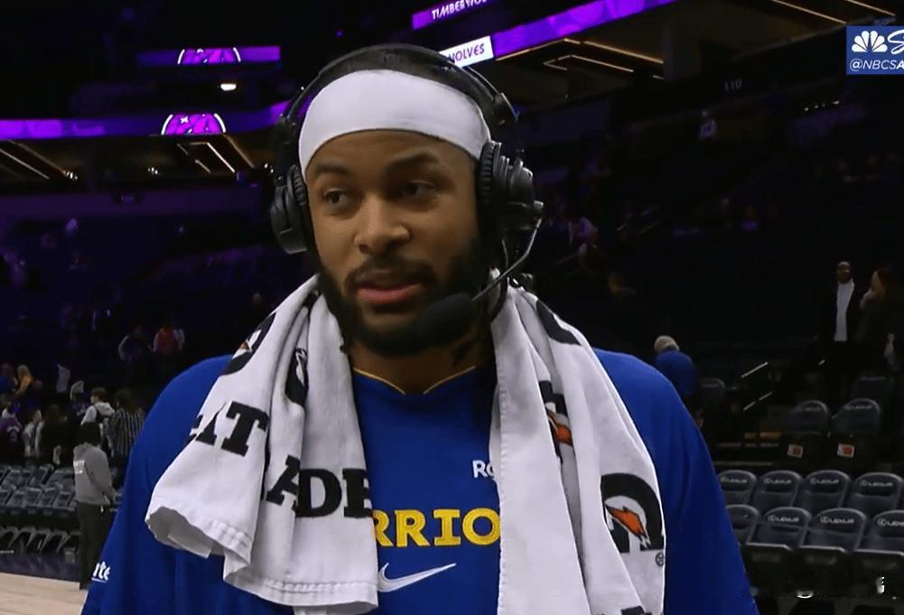 还得靠库里！穆迪谈老大哥库里：

“最近球队的情况不容乐观。”

“因为吉米巴特