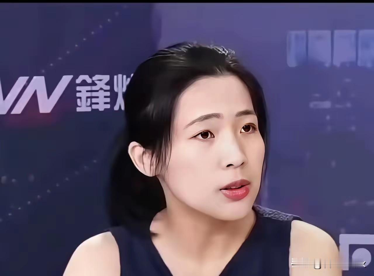 徐巧芯又开始犯浑了！徐巧芯最近频繁出镜头，要表现自己，可这次又说错话了。

徐巧