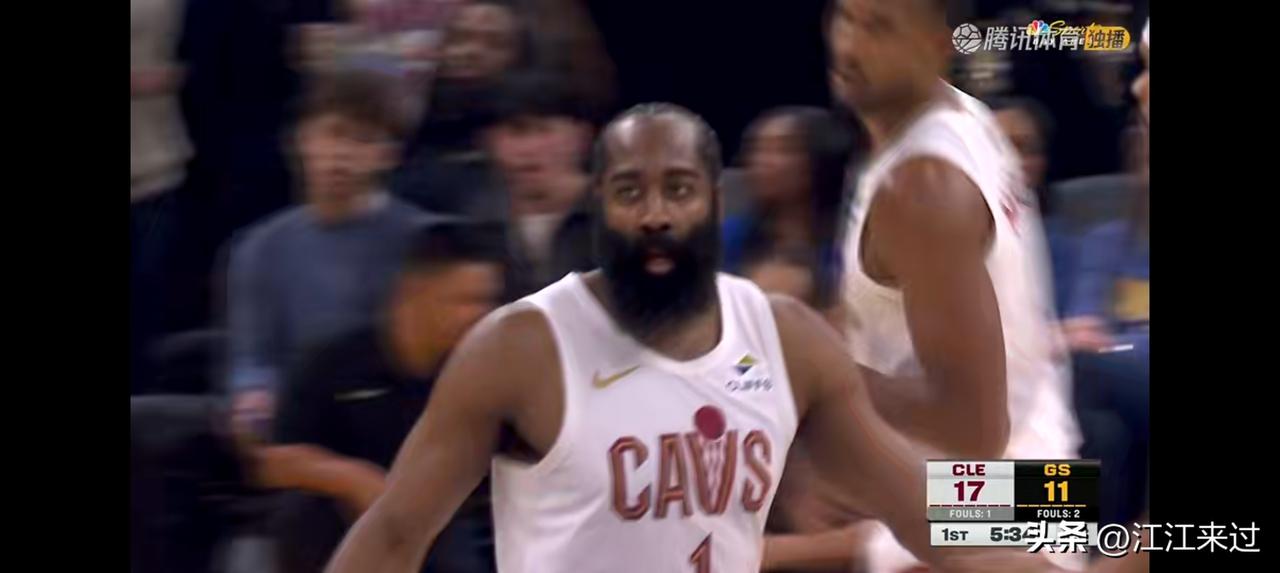 骑士首节30比26领先勇士！全阵容的骑士面对勇士根本不需要哈登出手！仅得到2分2