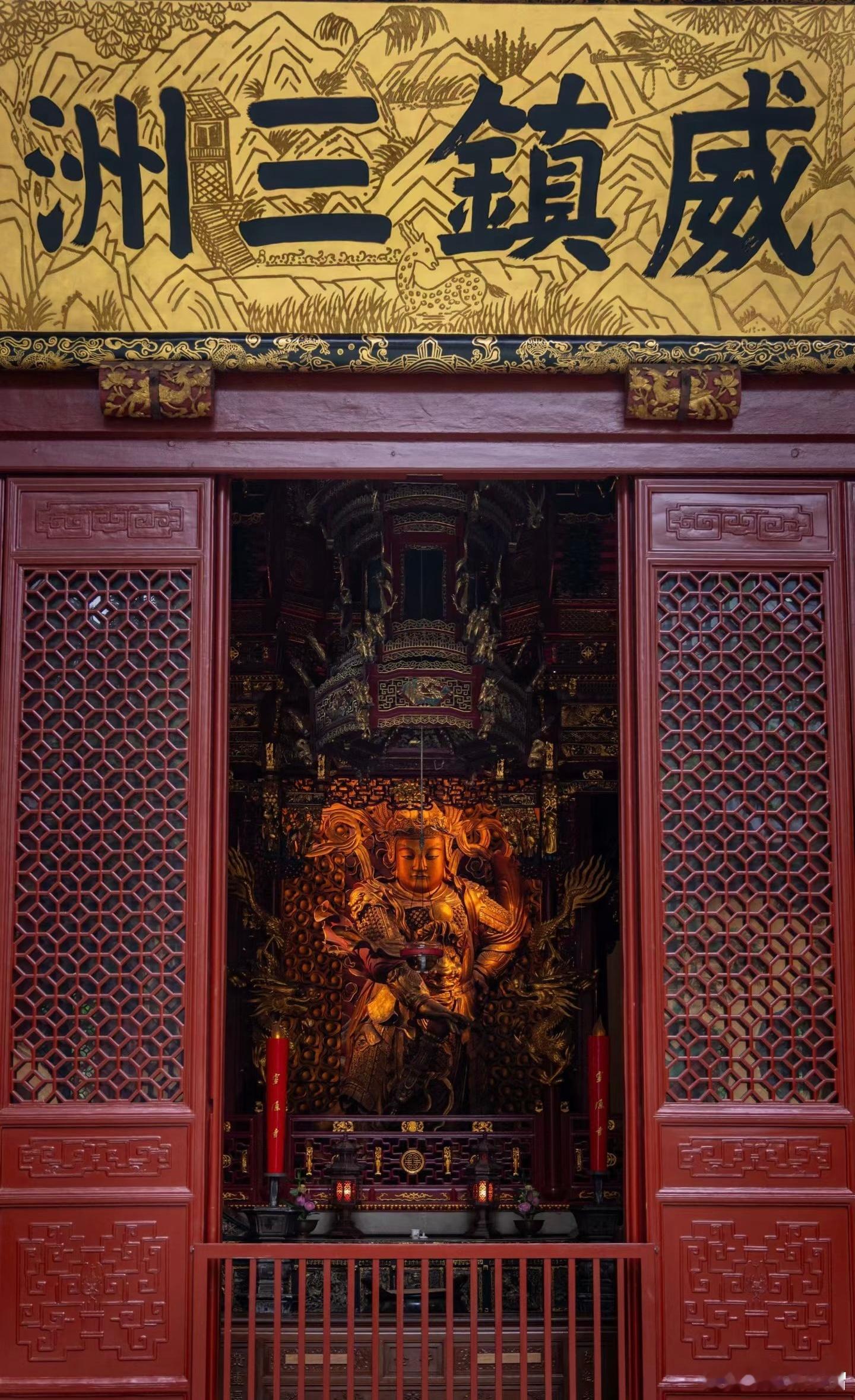 佛教  为什么来寺庙想流泪❓师父说：难得遇到愿意倾听你心事，还不指责你的人。 