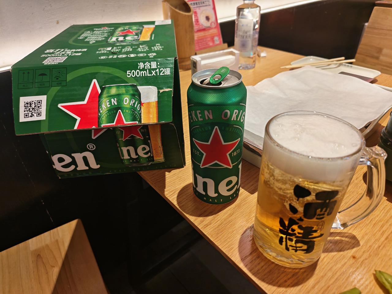 30岁前睡不醒，30岁后睡不着。我们成为了小时候羡慕的大人，也成了羡慕小时候的大