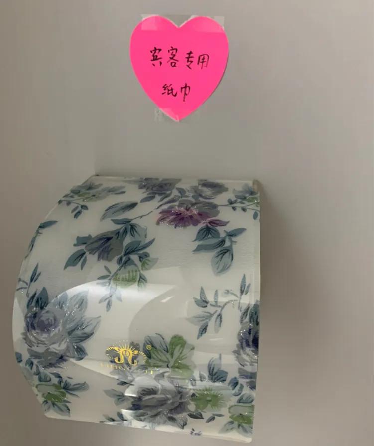 侄子211大学毕业，好不容易找了份月薪7000多元的工作，可才去了半天就辞职了，