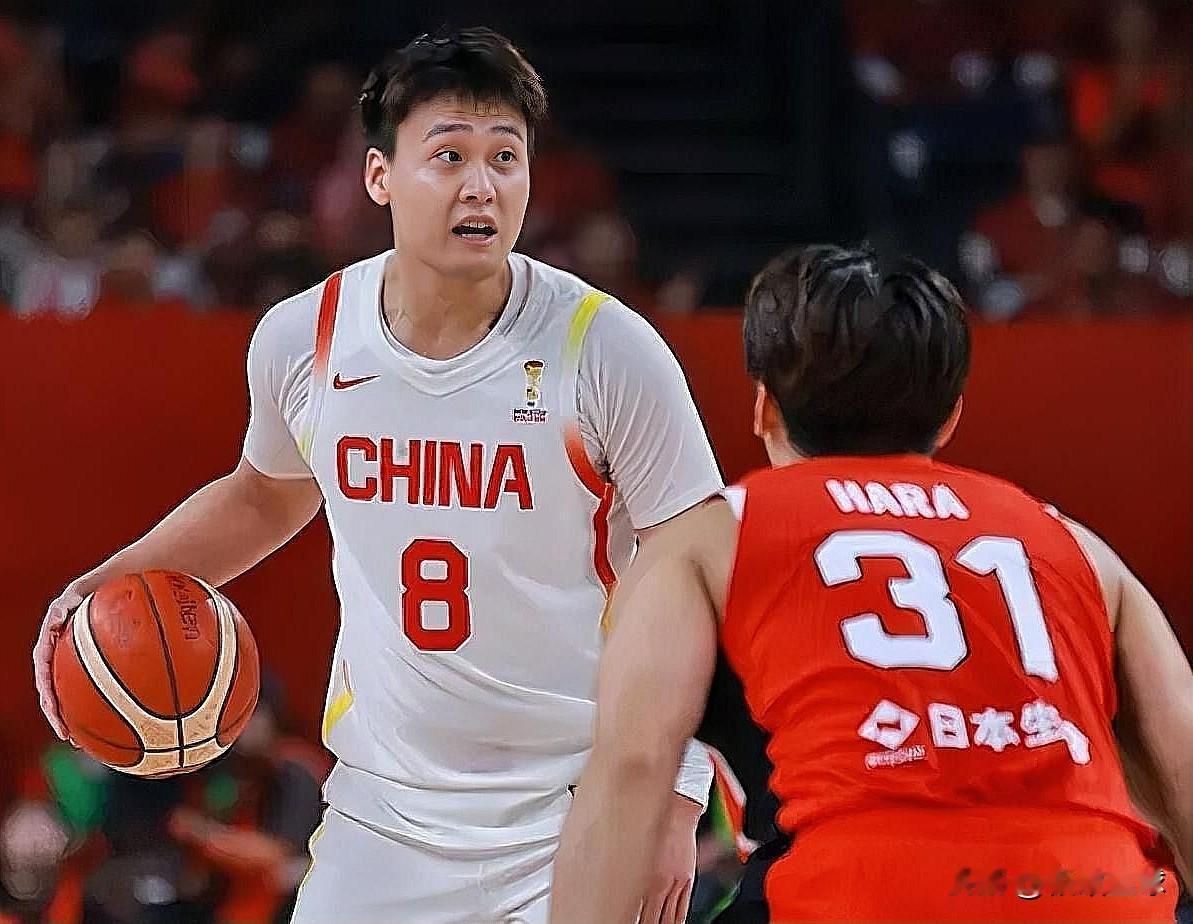 中国男篮赢的真解气，从来没见过这么黑的比赛，裁判就差穿着日本队球衣了！最后三分钟