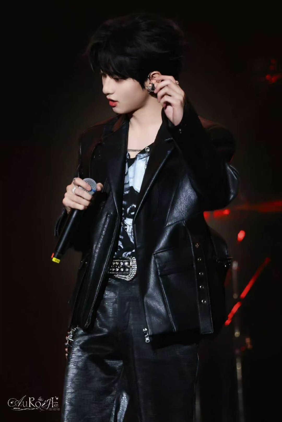 穆祉丞穆祉丞 05后顶流爱豆穆祉丞，火遍全网的爱火哥🔥🔥🔥期待穆祉丞5月4