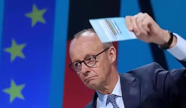 谁能想到，第一个向俄罗斯“开重炮”的国家。不是美国，也不是日本。而是一个被打趴下