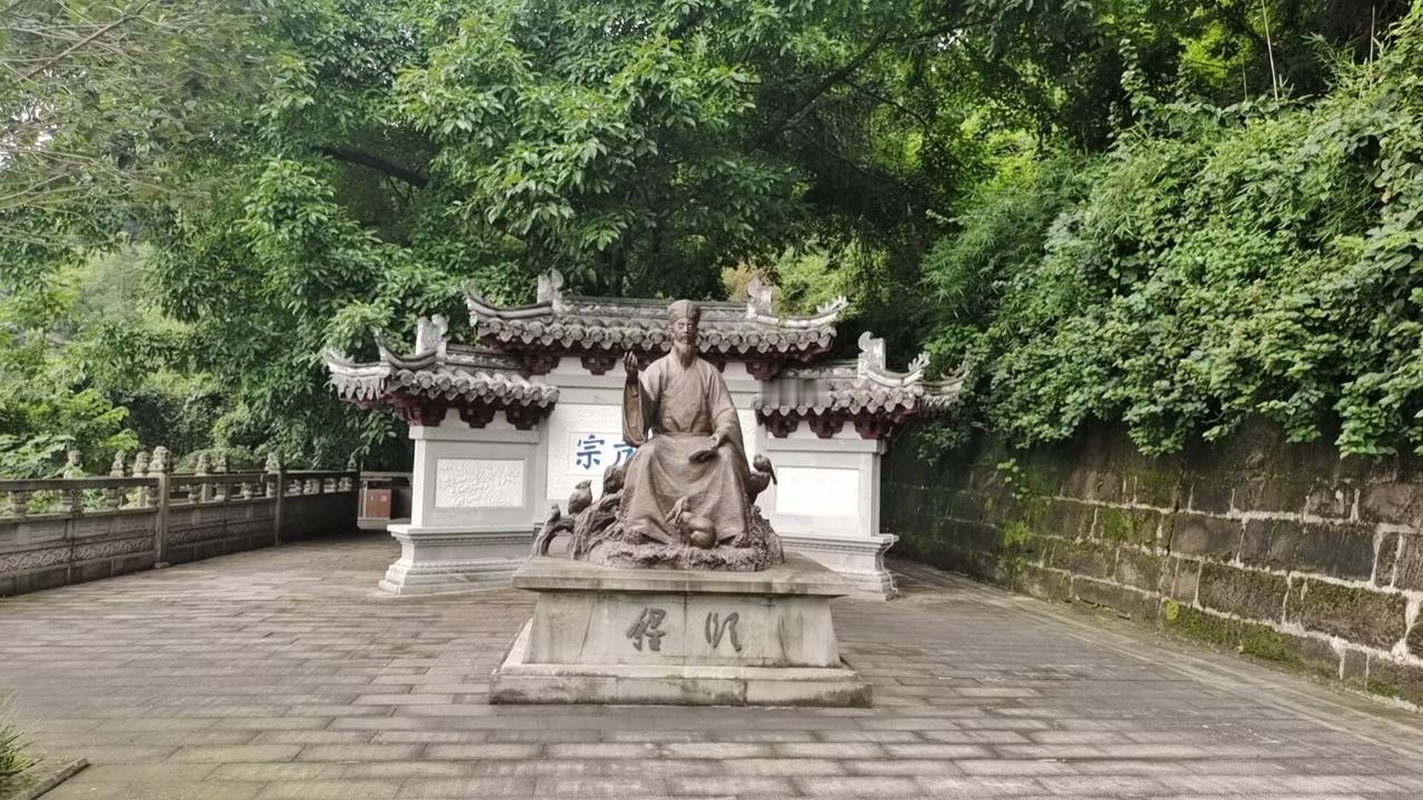 人类寿命到底多少解释
这个问题，人类寿命从科学计算能活到120岁！可是现事实全球