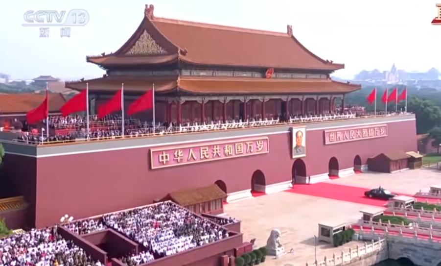 9.3阅兵式结束，美国专家哀叹“我们打不赢”，日本网民破防怒吼“全是假的”!
观