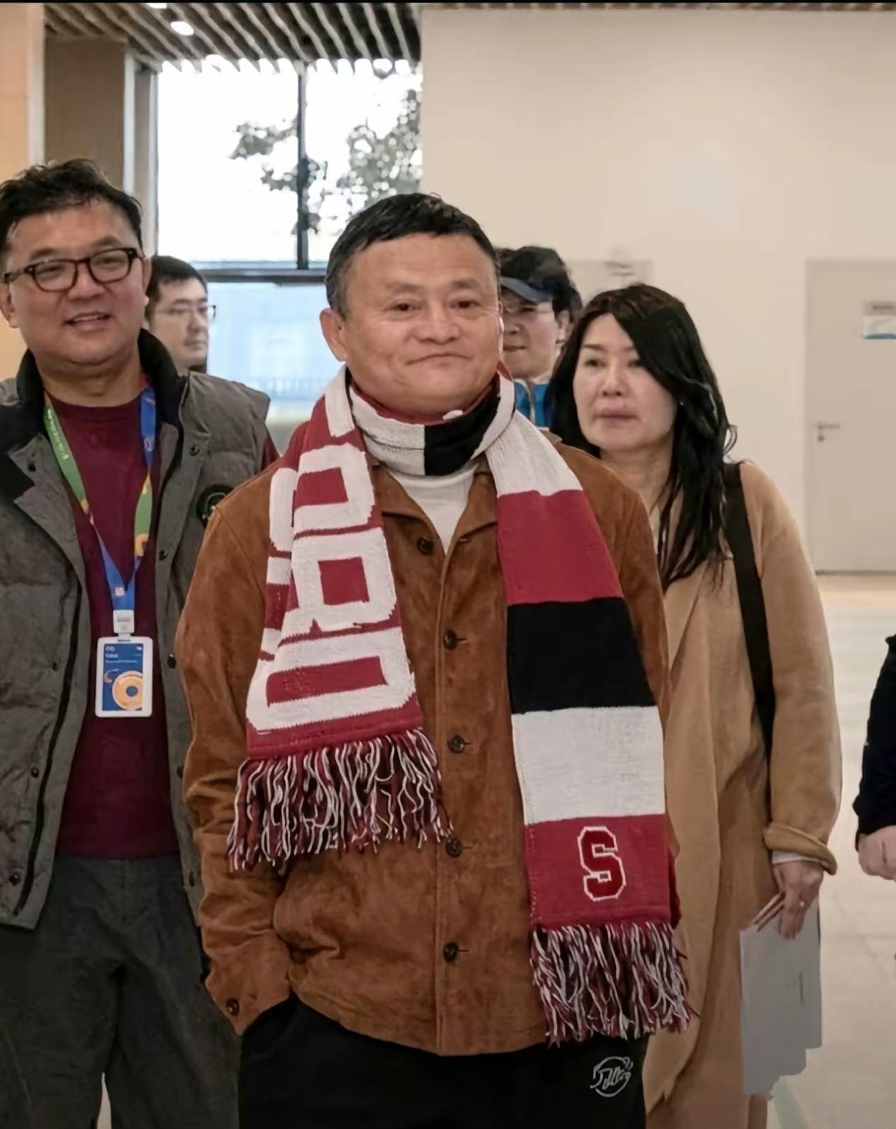 发福圆润的马云，更有大佬的范儿！原来成功人士连外表也会变得越来越成功。