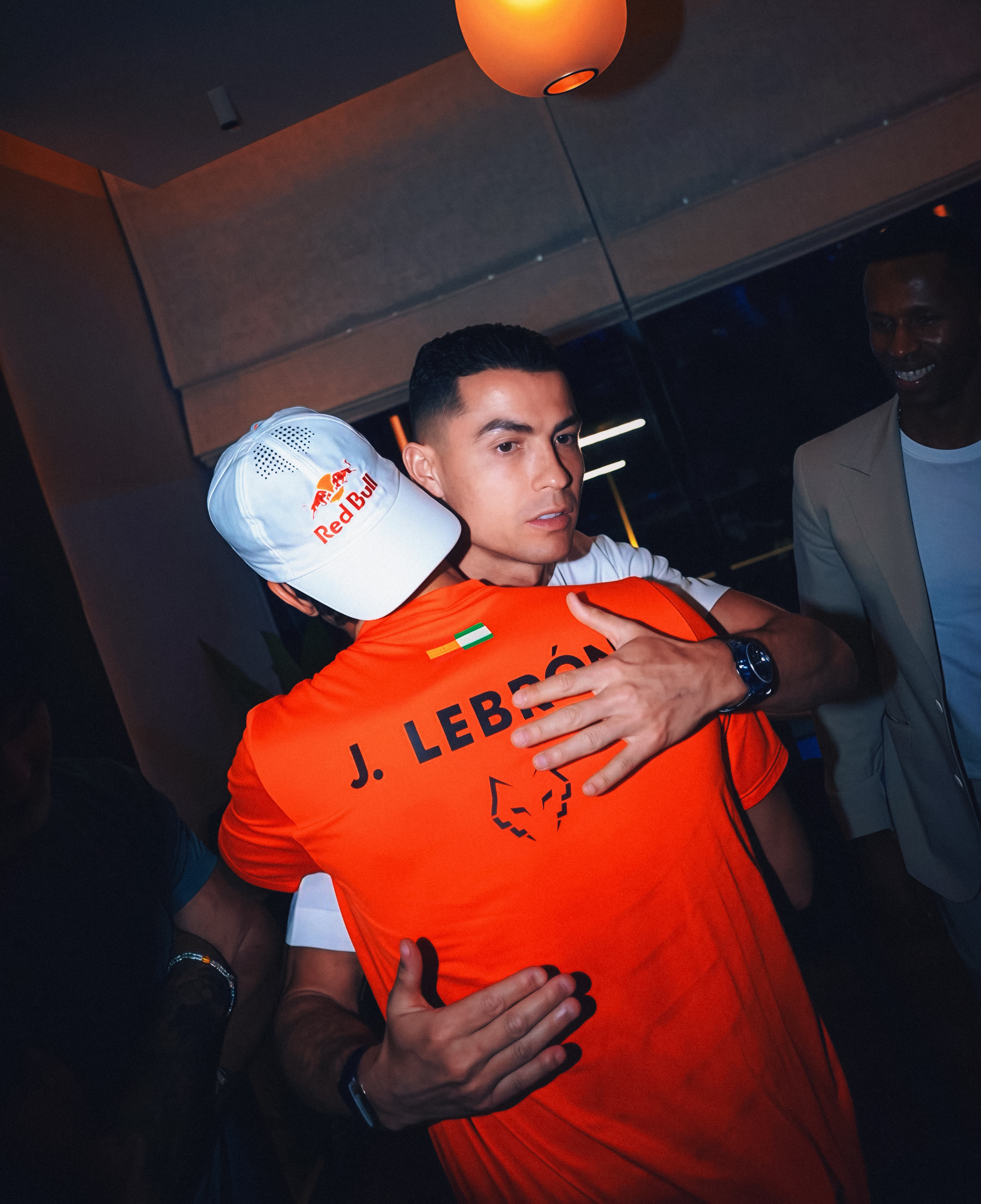 C罗现身padel球赛 🛑 C罗现身Premier Padel P1锦标赛！现