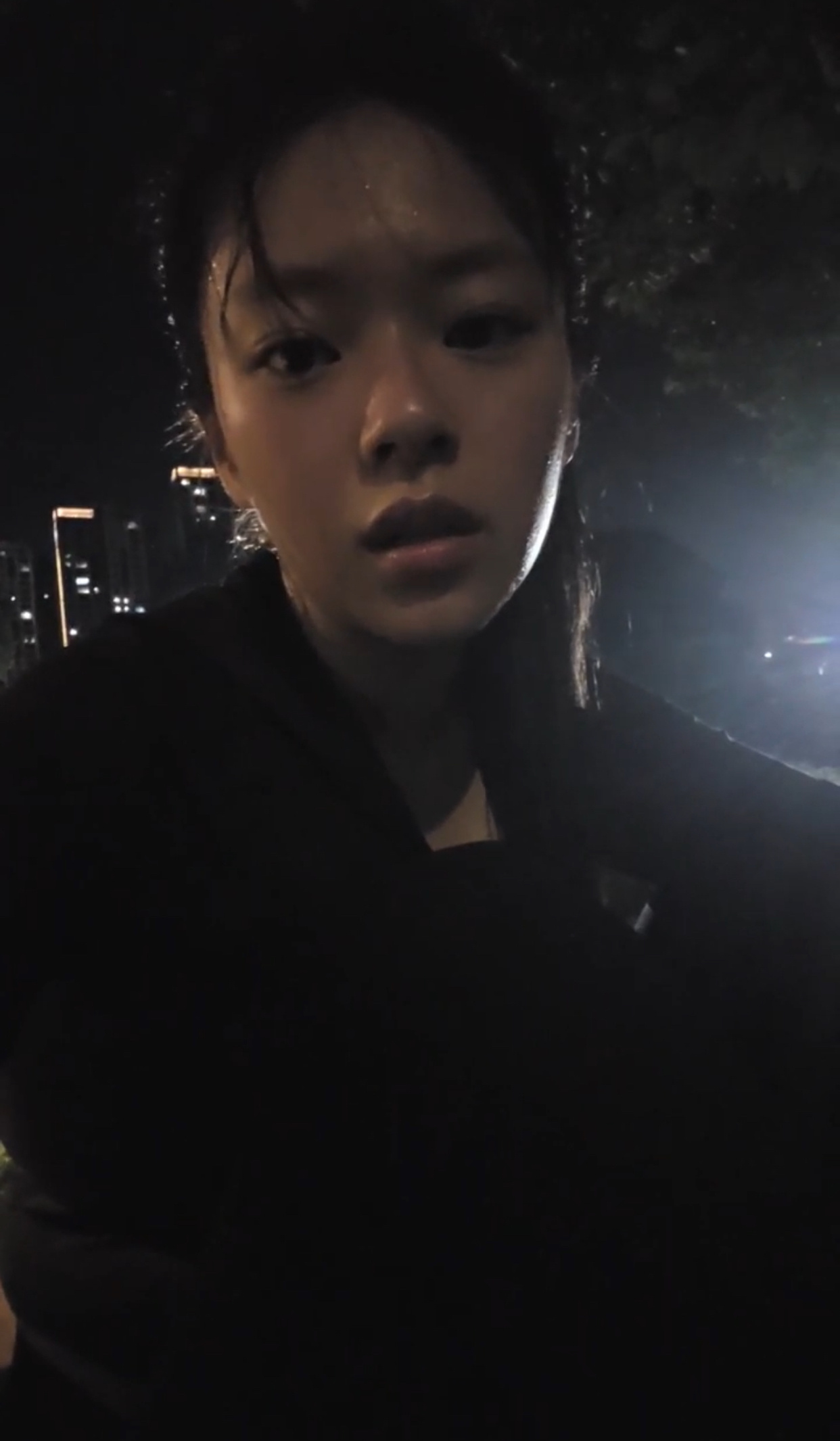 定延泡泡直播（1:22）【“还是很热的呢”】【“ㅋㅋㅋ 其实在户外直播挺尴尬的ㄱ