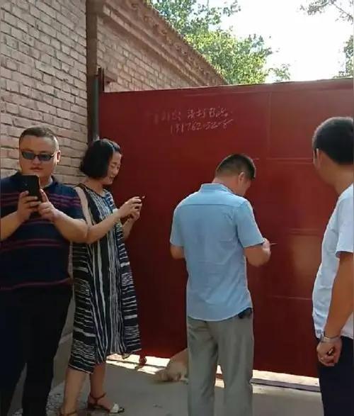 事件概况（2026年4月最新）
 
据4月29日专访，大衣哥朱之文因长期遭网红、